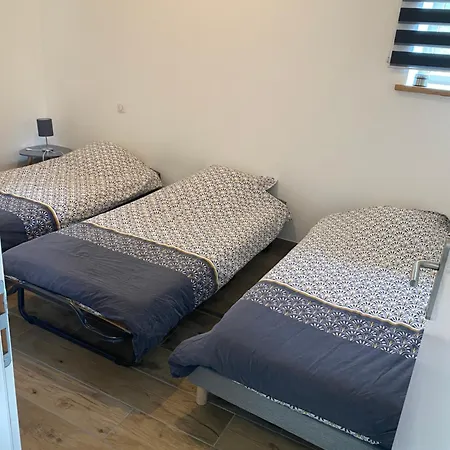 La Grande Escale Des Brias Holiday home Saint-Martin-Lacaussade